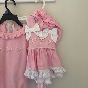 Pink Ruffle pearl Bow bloomer set